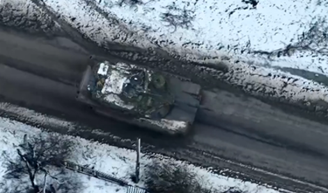 Oglejte si napad ameriškega tanka abrams na rusko vojsko v Ukrajini #video