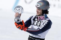 Zadnja zmaga sezone v Švico, Braathen v drami osvojil mali globus