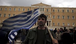 Se bo Grčiji (spet) uspelo izogniti bankrotu?