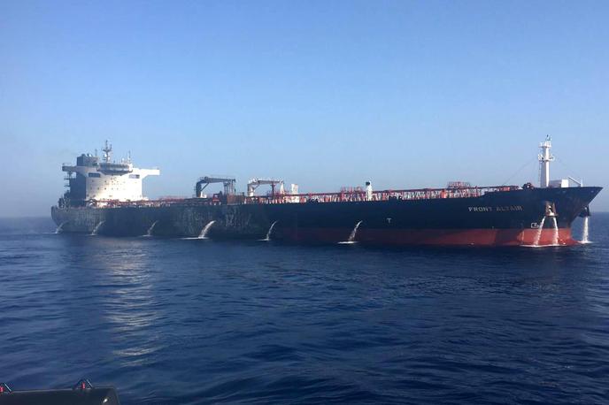 Naftni tanker Front Altair | Foto Reuters