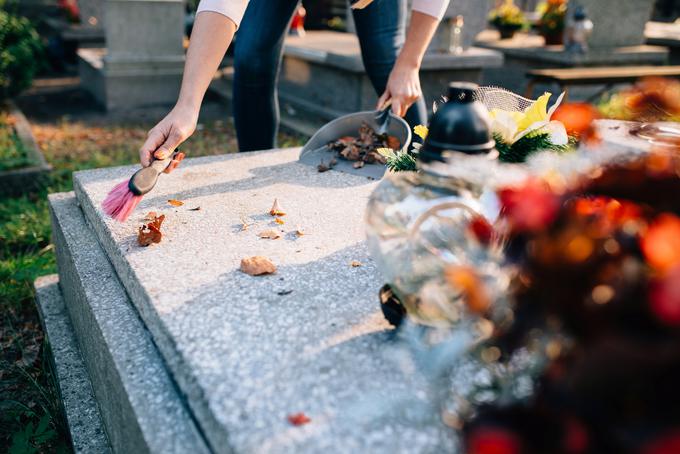 grob pokopališče jesen | Foto: Getty Images