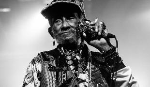 Umrl legendarni reggae glasbenik