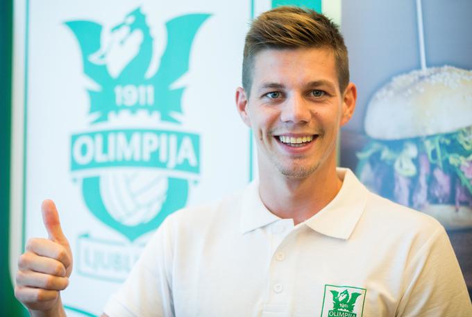 Trenutno najbolj vroč nogometaš Olimpije Miha Zajc zagotovo ostaja v Ljubljani. | Foto: 