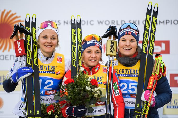 Maiken Caspersen Falla se veseli naslova svetovne prvakinje | Foto: Reuters