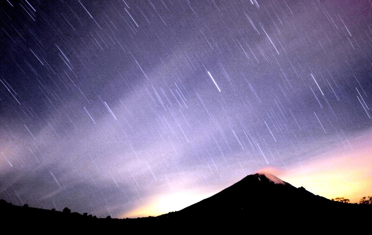 Geminidi | Meteorski roj je viden s prostim očesom, zato za opazovanje ni nujen daljnogled ali teleskop. | Foto Reuters