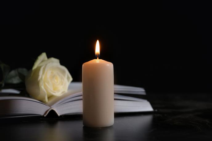 Smrt, pogreb | Številna iskanja so se nanašala na informacije o umrlih.  | Foto Shutterstock