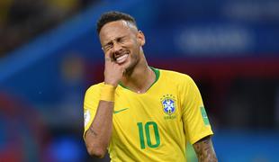 Neymar zaradi nediscipline ob kapetanski trak