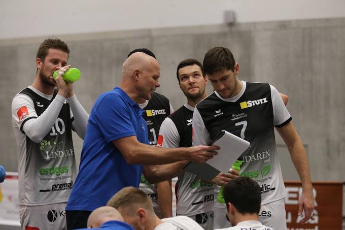 Kamnik je zadnji dve sezoni deloval kot trener, a v delo trenerja Amriswila se ne vmešava.  | Foto: Lindaren Volley Amriswil