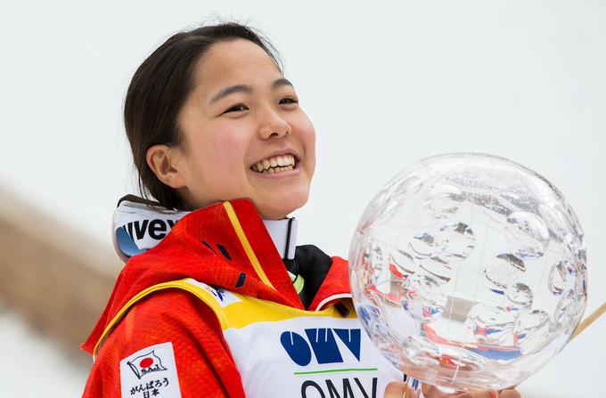Japonska skakalna kraljica tekmicam niti poleti ni pustila manevrskega prostora. Zmagala je na vseh treh tekmah. | Foto: Vid Ponikvar