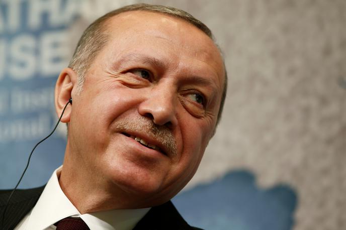 Recep Tayyip Erdogan | Turčija je sporočila, da ni potrebe po vnovičnem zagonu ofenzive na severovzhodu Sirije. | Foto Reuters