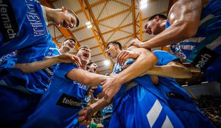 Mladi slovenski košarkarji brez počitnic, na delu tudi četa zlatega selektorja
