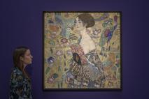Gustav Klimt Dama s pahljačo