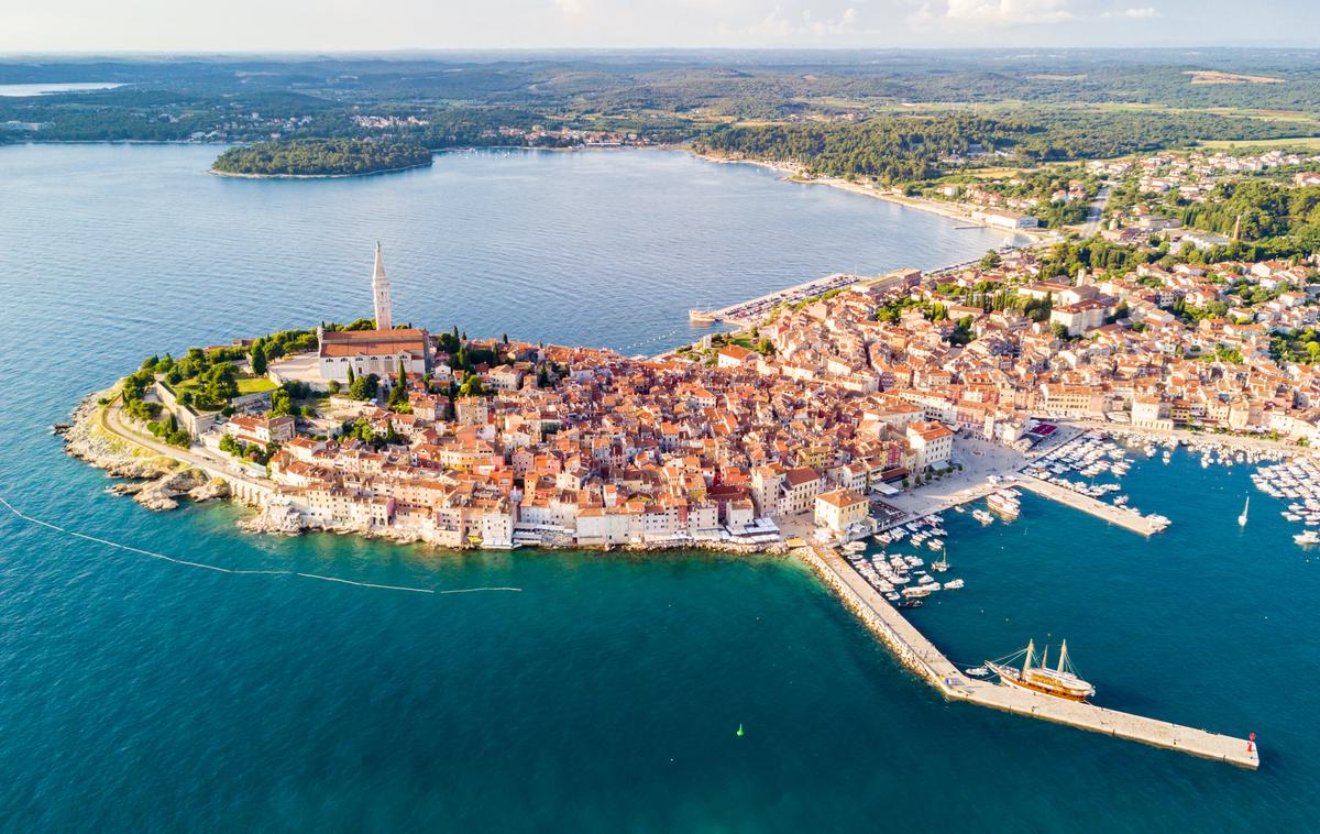 Istra Rovinj | V hrvaški Istri v zadnjih 24 urah po neuradnih podatkih niso potrdili nobene nove okužbe z novim koronavirusom. | Foto Getty Images