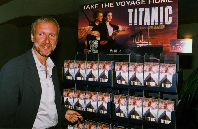 Film Titanik (1997), ki ga je režiral James Cameron, je bil nedosegljiv hit, saj je v Ljubljani privabil do 140 tisoč gledalcev (več kot 400 tisoč gledalcev po vsej Sloveniji). | Foto: Reuters