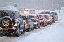 Zimske preglavice na cesti: kako se izogniti najhujšim?