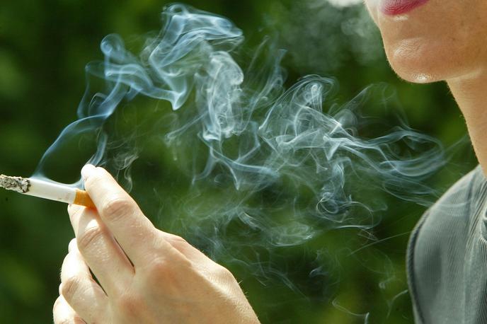 kajenje | Ljudje bodo še vedno lahko kadili na prostem, a ne takrat, ko bodo prisotni drugi.  | Foto Getty Images