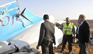 Islamska država: Mi smo sestrelili rusko potniško letalo. Rusi ne verjamejo. (foto in video)