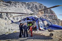 S helikopterjem pod Triglavom rešili tri bolne osebe