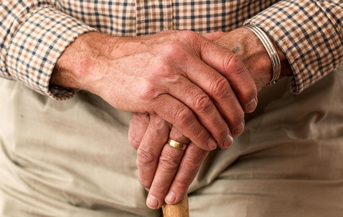 starost, senior | Pomembno je, da se demenca odkrije čim prej, ko je oseba še kolikor toliko samostojna, poudarjajo strokovnjaki. | Foto Pixabay