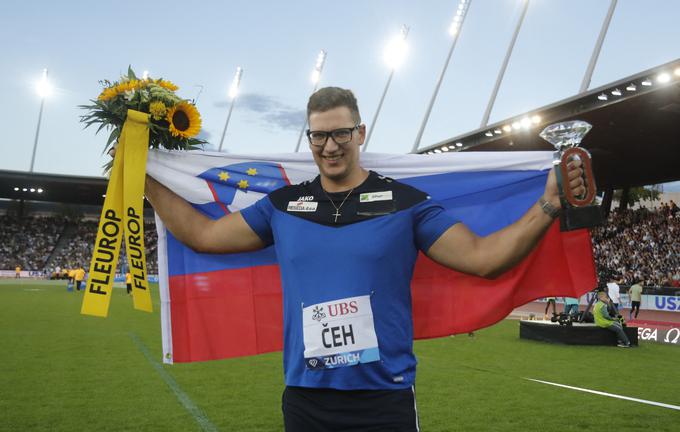Svetovni prvak Kristjan Čeh je v Zürichu na finalu diamantne lige zmagal v metu diska s 67,10 metra in po drugem mestu lani dosegel največji uspeh v tem tekmovanju za slovensko atletiko. Ob koncu leta je bil simpatičen štajerski orjak proglašen za slovenskega športnika leta. | Foto: Reuters