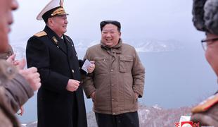 Severna Koreja znova izstrelila več vodenih raket