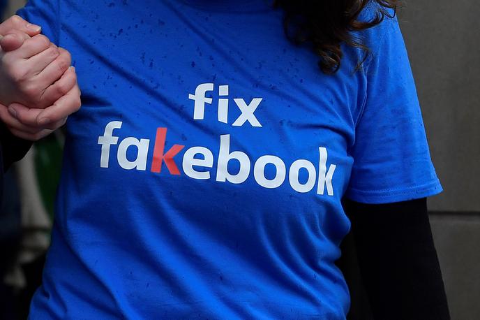 Facebook, Fakebook | Facebook vendarle ne bo preverjal, ali je vsebina političnih oglasov resnična. | Foto Reuters