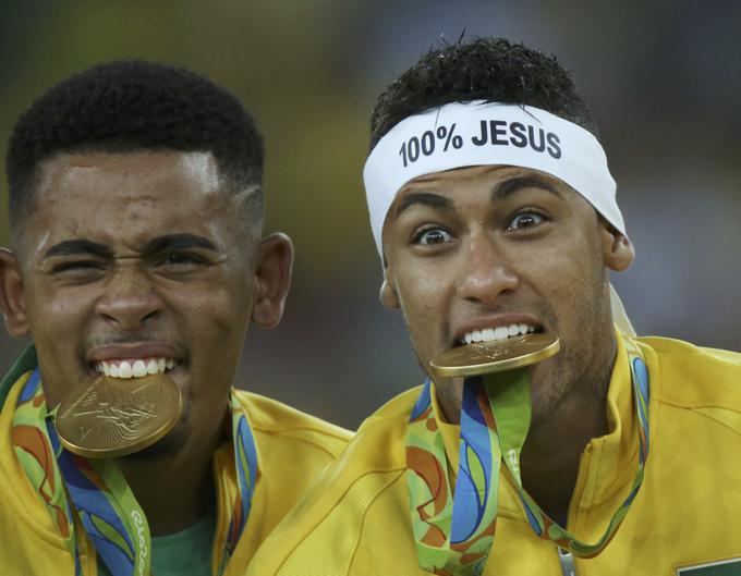 Z Neymarjem sta lani poleti proslavljala prvi olimpijski naslov Brazilije. | Foto: Reuters