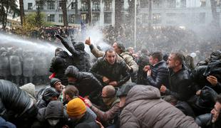 V Gruziji zaradi protivladnih protestov več aretacij