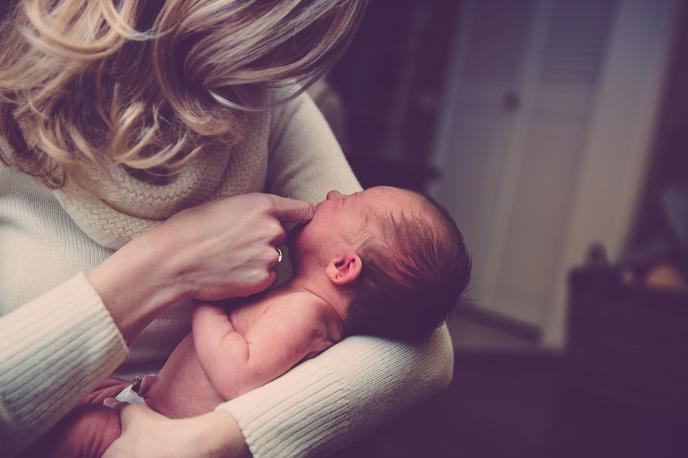 dojenček | Po besedah porodničarke in ginekologinje iz centra za ženske Univerze Alabama v Birminghamu Shwete Patel so nosečnosti v obeh maternicah izjemno redke. | Foto Pixabay