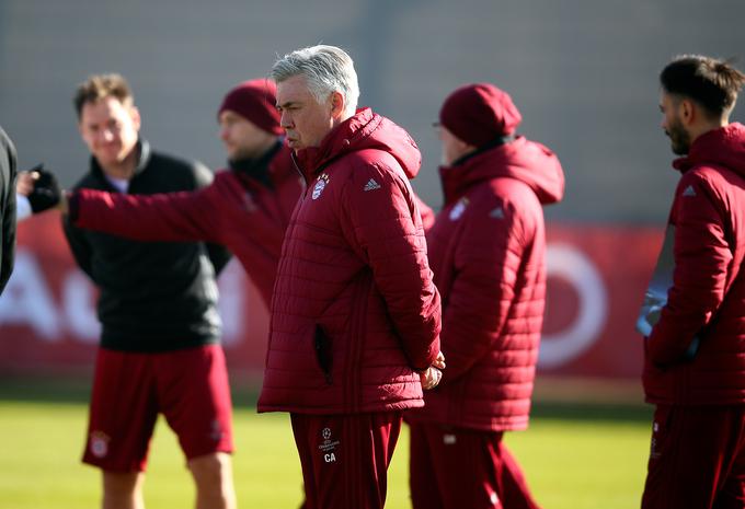 Carlo Ancelotti in Bayern še ne delujeta, kot pričakujejo navijači Bavarcev. | Foto: Reuters