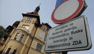 Preplah v bližini ameriške ambasade v Ljubljani