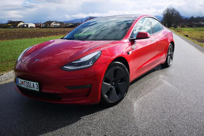 Tesla model 3 | Tesla je v prvem četrtletju kupcem dostavila 184.800 novih avtomobilov, od tega 93 v Slovenijo. | Foto Gregor Pavšič