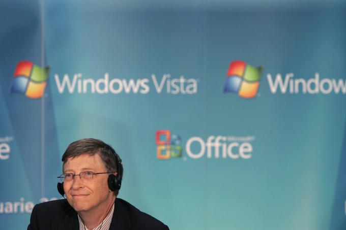 Zadnji je bil nepriljubljeni Windows Vista, ki ga je Microsoft uporabnikom ponudil konec januarja 2007. Bill Gates je pri Microsoftu nehal delati leta 2008, Microsoft pa je naslednji operacijski sistem, Windowse 7, izdal oktobra 2009.  | Foto: Reuters