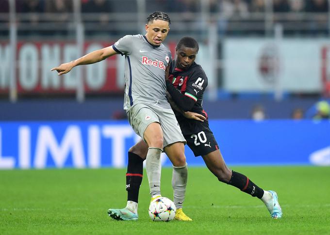 Pierre Kalulu je Milanu pomagal do preboja med 16 najboljših v ligi prvakov. | Foto: Reuters