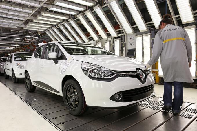 Ker povpraševanje po cliu raste, se je Renault odločil na kratek seznam tovarn, kjer nastaja (francoski Flins in turška Bursa), odločil dodati tudi novomeški Revoz. | Foto: Reuters