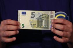 Italijanski avtomati ne sprejemajo novih bankovcev za 5 evrov