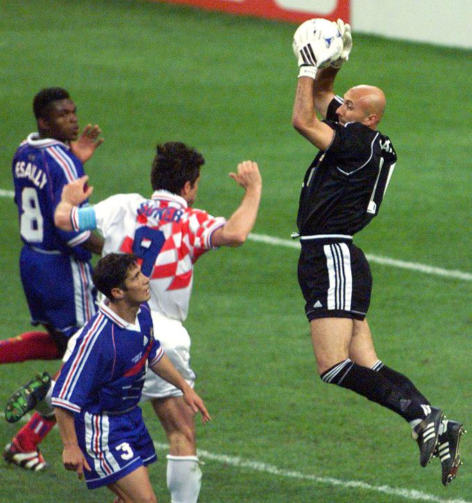 Davor Šuker je v polfinalni tekmi SP 1998 Hrvaško v 46. minuti popeljal v vodstvo ... | Foto: Reuters
