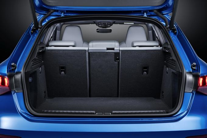 Prtljažni prostor ima 380 litrov. | Foto: Audi