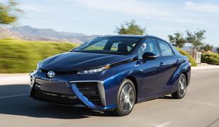 Nemci: Toyota Mirai je avtomobilska inovacija desetletja
