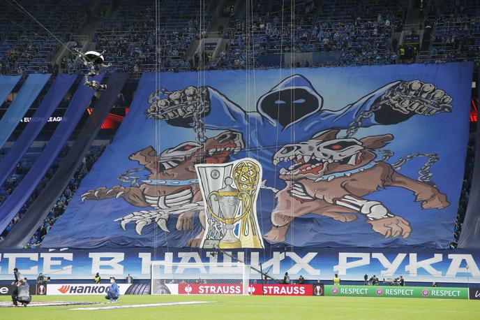 Zenit, St. Peterburg, stadion, navijači | Ruski državni prvak Zenit iz Sankt Peterburga izpodbija izključitev iz klubskih tekmovanj Uefe. | Foto Reuters