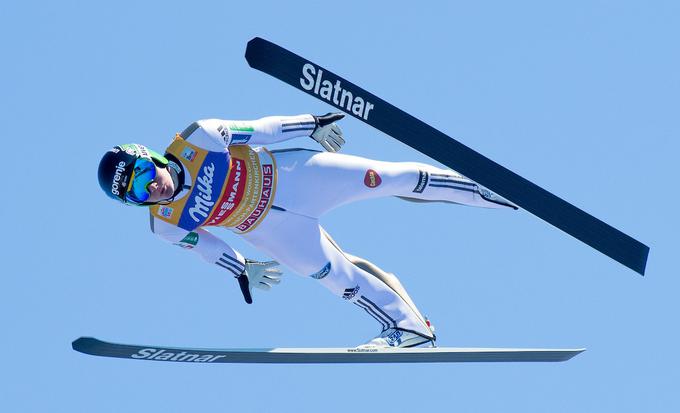 "Skoki so bili boljši, me pa malo žre, ker so se pojavile stare napake, posebej v drugem skoku," je povedal Domen. | Foto: Sportida