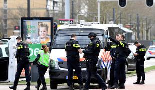 Nizozemsko tožilstvo strelca v Utrechtu obtožuje terorizma