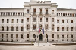 Vlada zagotovila 7,7 milijona evrov za nakup prostorov za sodišča