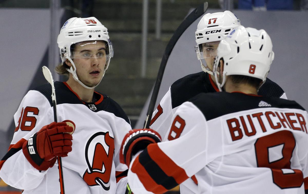 New Jersey Devils | Hokejisti New Jerseyja so na domačem ledu ugnali Philadelphio.  | Foto Reuters