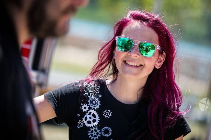 Sanja Smrdelj je nekdanja kartistka in hči Marjana Smrdelja, ki je na gorskih dirkah občasno dirkal tudi s formulo 3000. | Foto: WRC Croatia