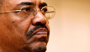 Odstavljeni sudanski predsednik premeščen v zapor