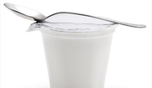 Minuta za zdravje: Jogurt na opečeno kožo