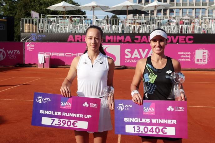 Zeynep Sonmez, Marina Bassols Ribera | Marina Bassols Ribera (desno) je zmagovalka ljubljanskega teniškega turnirja. | Foto www.alesfevzer.com