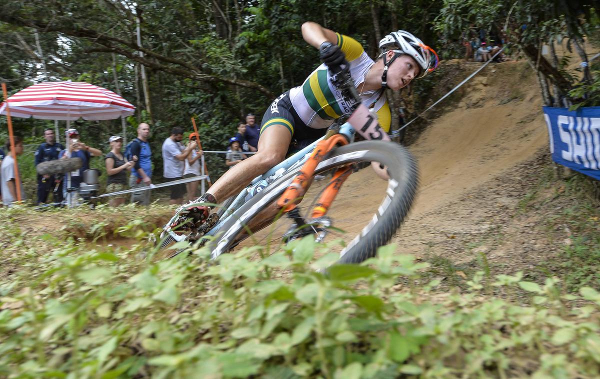 Rebecca Ellen McConnell | Avstralka Rebecca Ellen McConnell je prva zmagovalka tekme za svetovni pokal v kolesarskem olimpijskem krosu.  | Foto Guliverimage