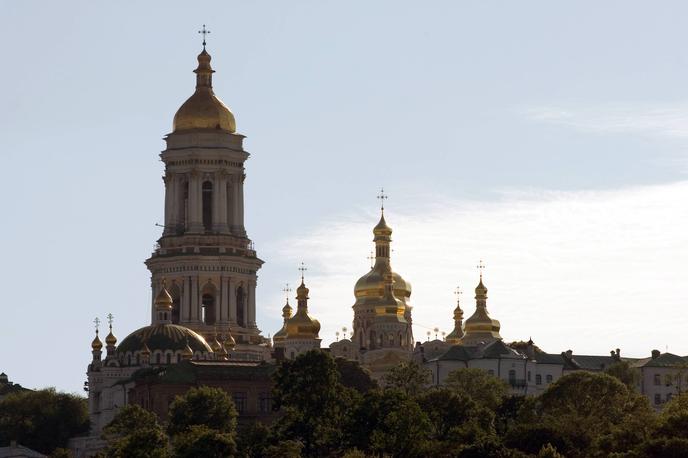 Samostan Pečarska lavra v Kijevu | Ukrajinska oblast je prepričana, da so v kijevskem samostanu Kijevsko-Pečerska lavra med menihi tudi ljudje, ki skrivoma delajo za Rusijo. | Foto Guliverimage